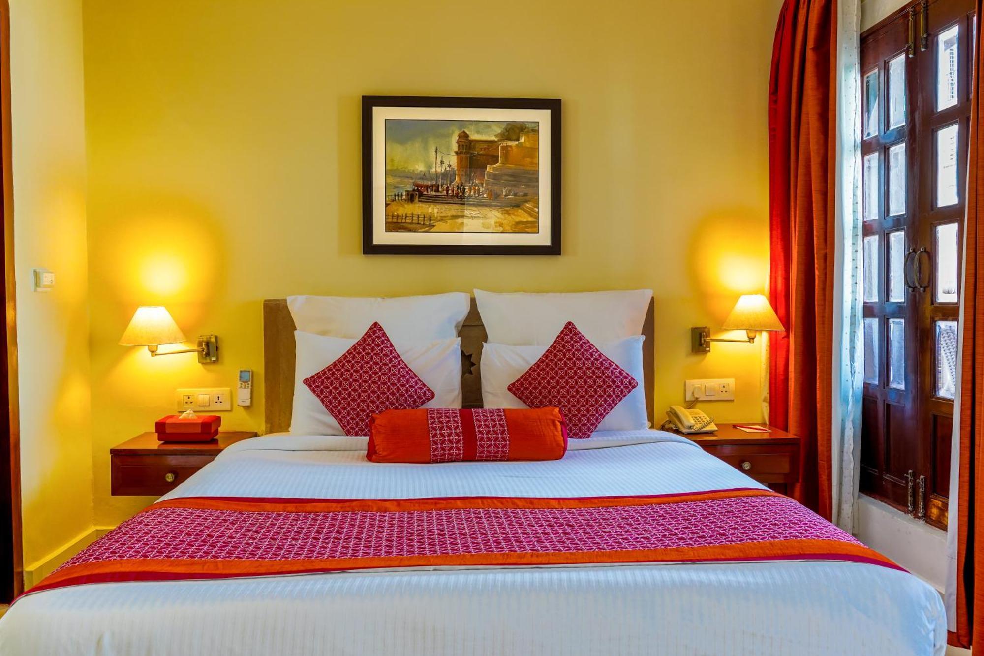 Hotel Guleria Kothi At Ganges à Bénarès Extérieur photo